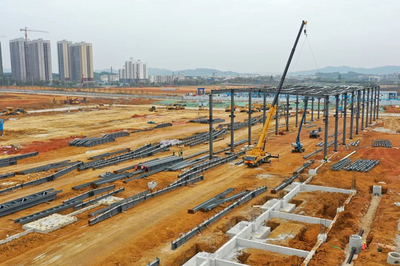 火熱推進(jìn)！走進(jìn)柳工國際智能工業(yè)園重大項目建設(shè)現(xiàn)場